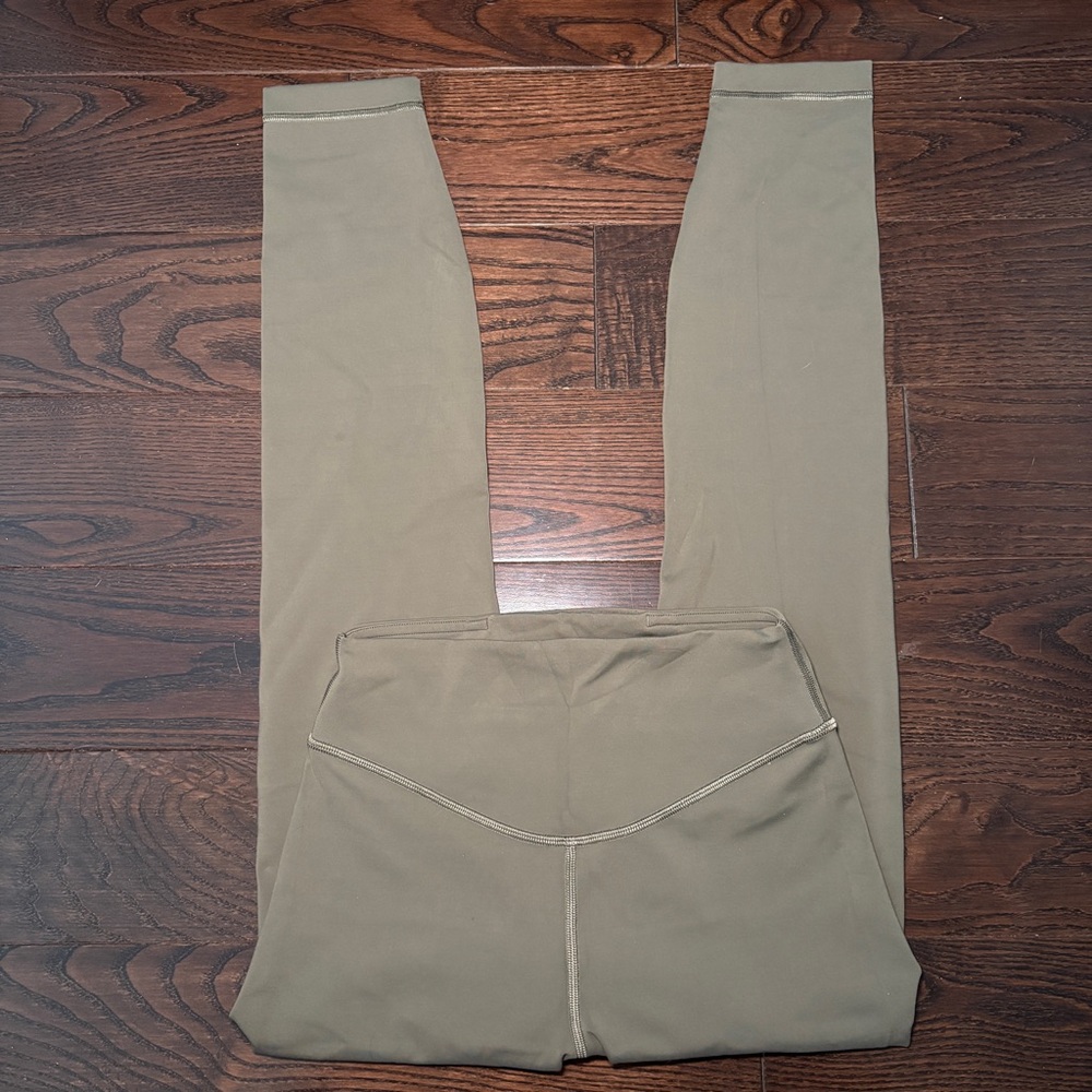 Lululemon wunder under smooth cover tight - Picture 5 of 7